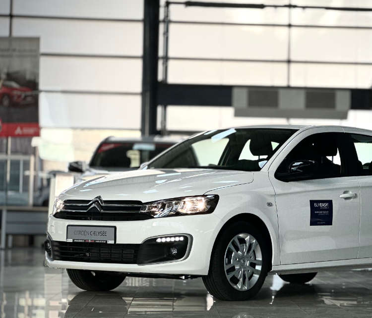 Седан Citroën C-Elysée в автосалоні «Автосвіт Миколаїв» у Миколаєві